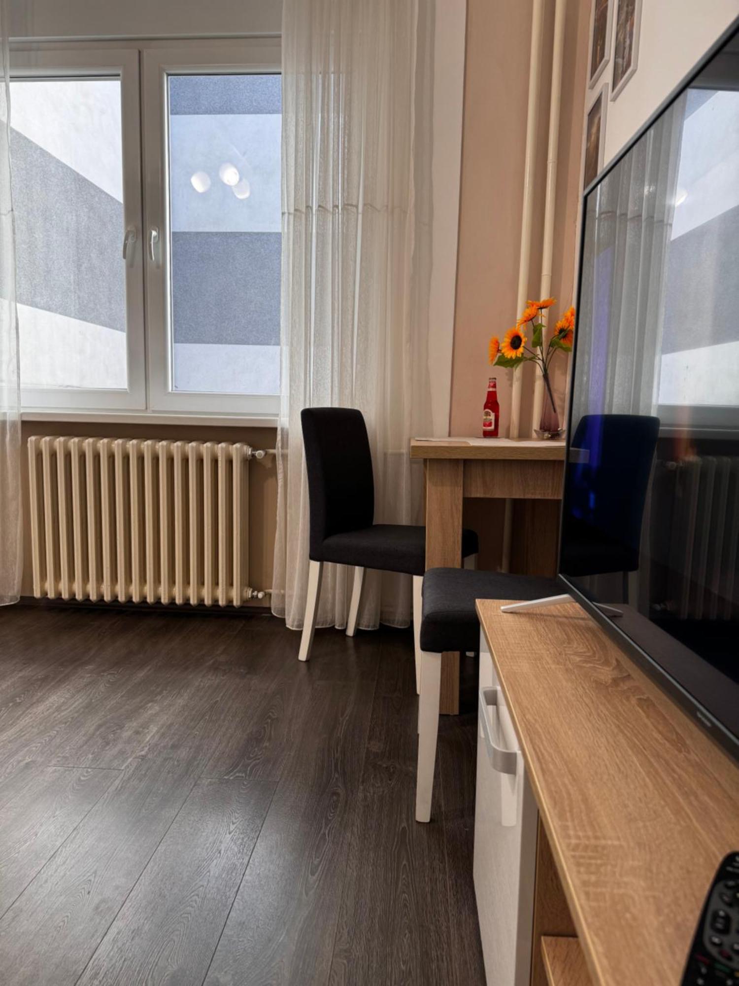 Post Apartmani A-1 Novi Sad Eksteriør billede