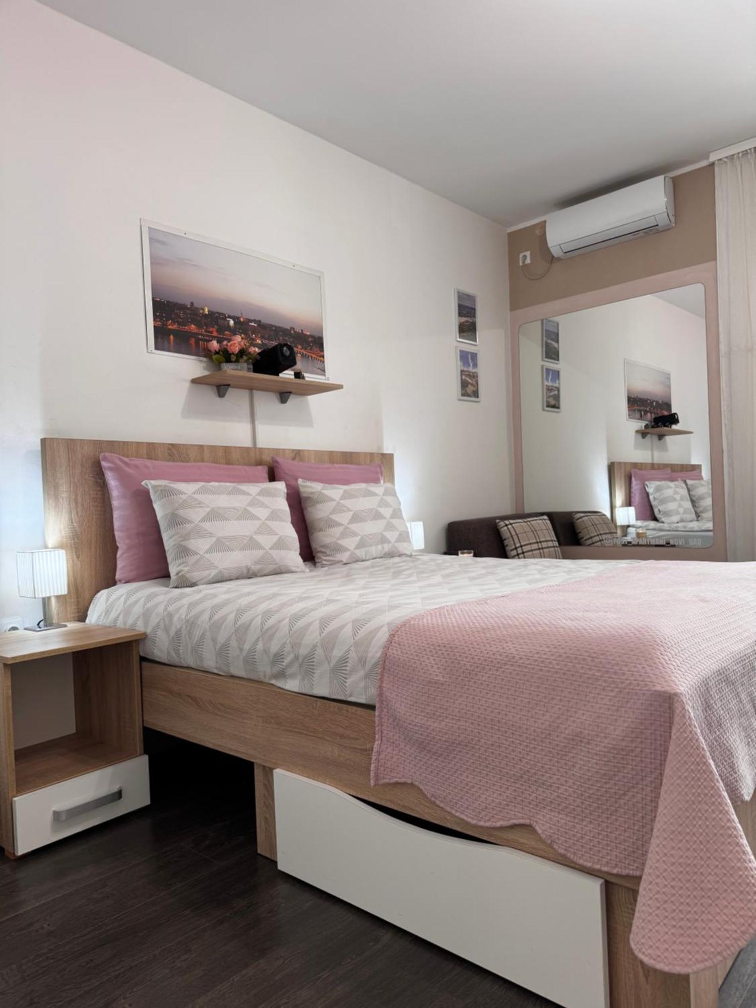 Post Apartmani A-1 Novi Sad Eksteriør billede